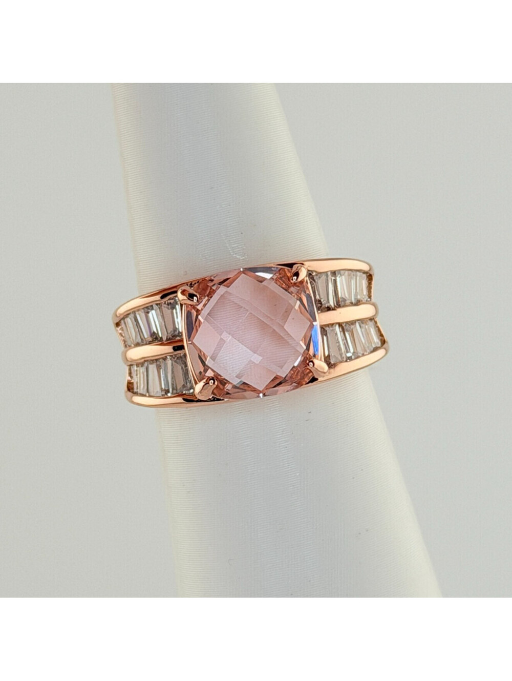 Bomb Party Sz 7 "Big Boss Energy" Peach Morganite on Rose Gold RG76996 Rose Cut